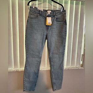 H&M Skinny high waist jeans! Size 14, brand new with tags!